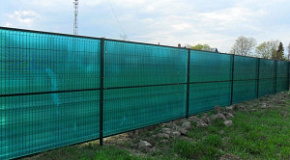 Забор из поликарбоната  в секциях 1,8 x 16 м
